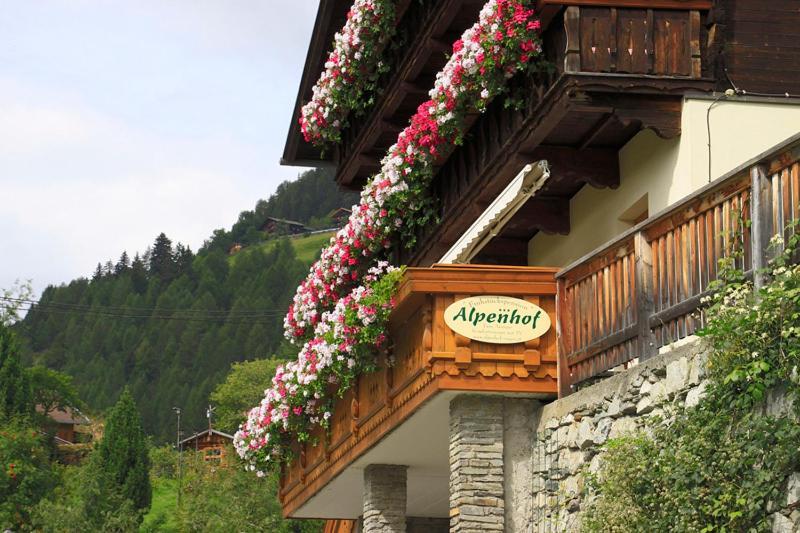 Pension Alpenhof Фирген Экстерьер фото